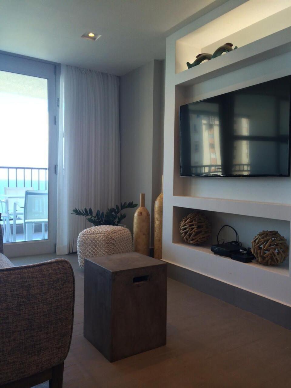 Enchanted 17 Jewel Beachfront Luquillo -Pool Екстер'єр фото