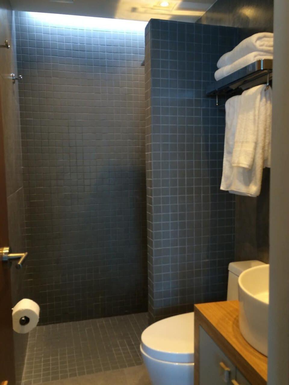 Enchanted 17 Jewel Beachfront Luquillo -Pool Екстер'єр фото