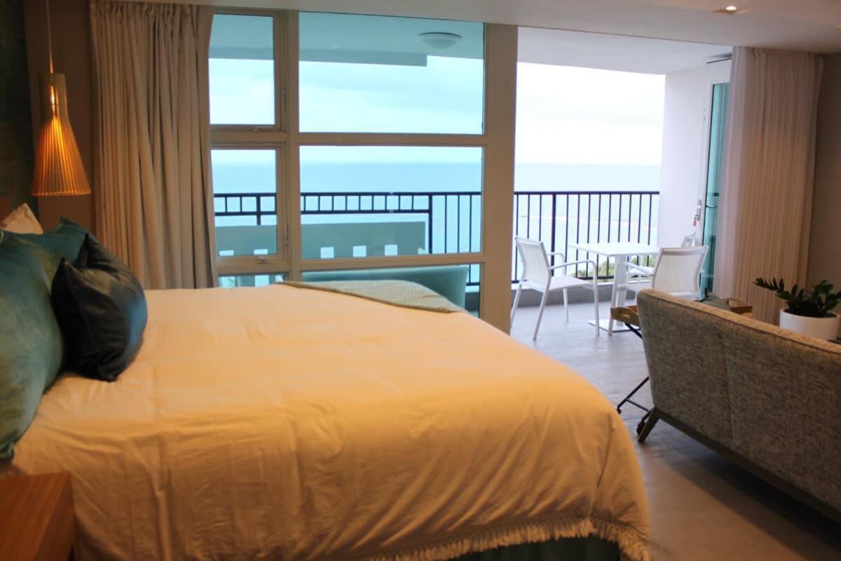 Enchanted 17 Jewel Beachfront Luquillo -Pool Екстер'єр фото